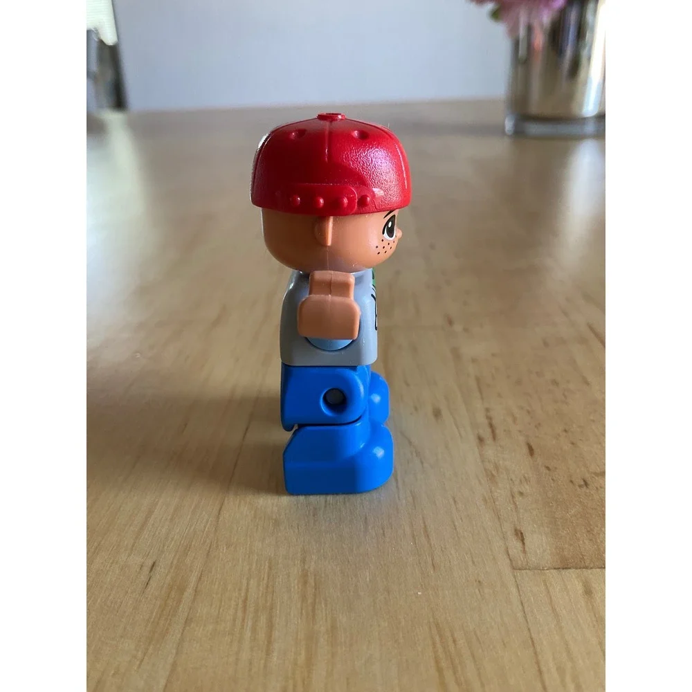 LEGO Duplo Boy Figure Red Baseball Cap Number 8 Jersey Blue Pants Freckles